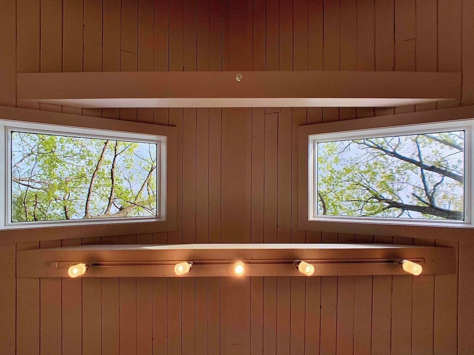 Look up from your pillow to watch falling snow, leaves and stars