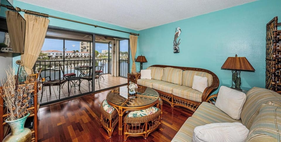 001 LR, Savings Offer