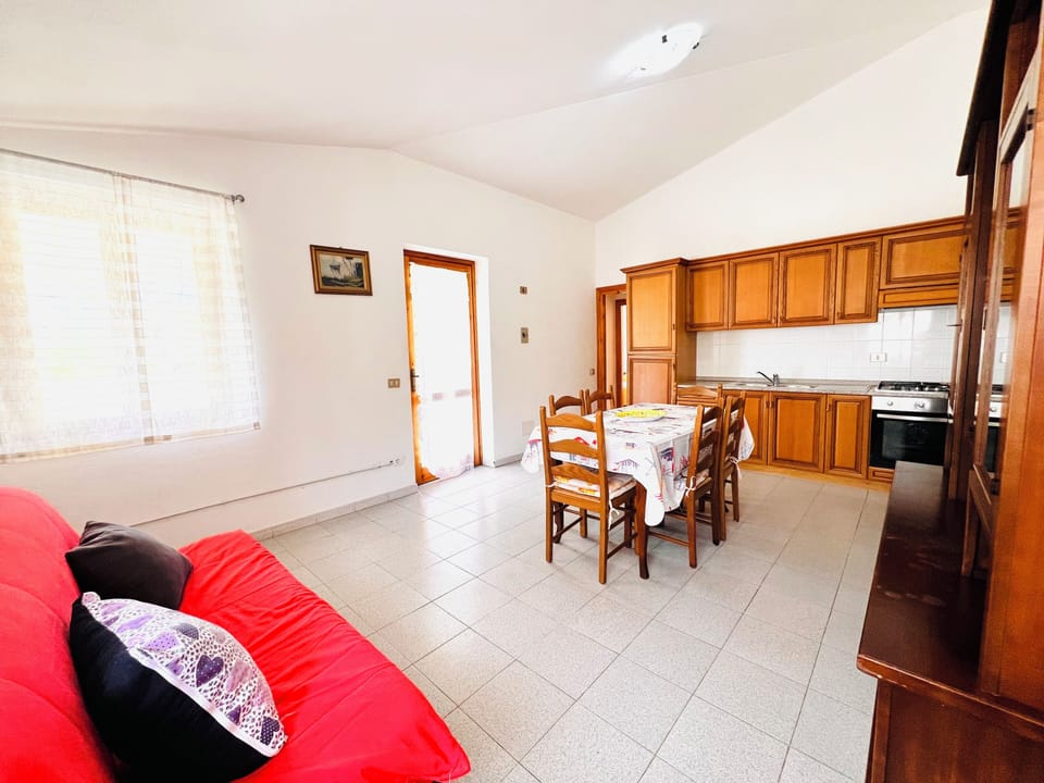 Apartment | Living area | 22-inch flat-screen TV with cable channels, TV
