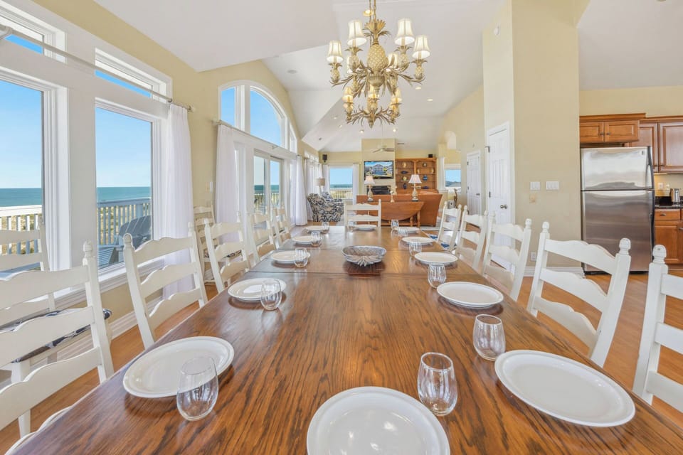 Surf or Sound Realty - 1074 - Pura Vida - Dining Area -4