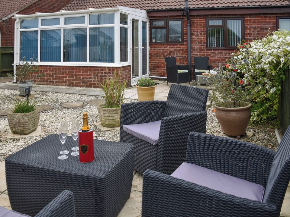 Outdoor area | Turnstones, Walcott-Happisburgh-Norfolk