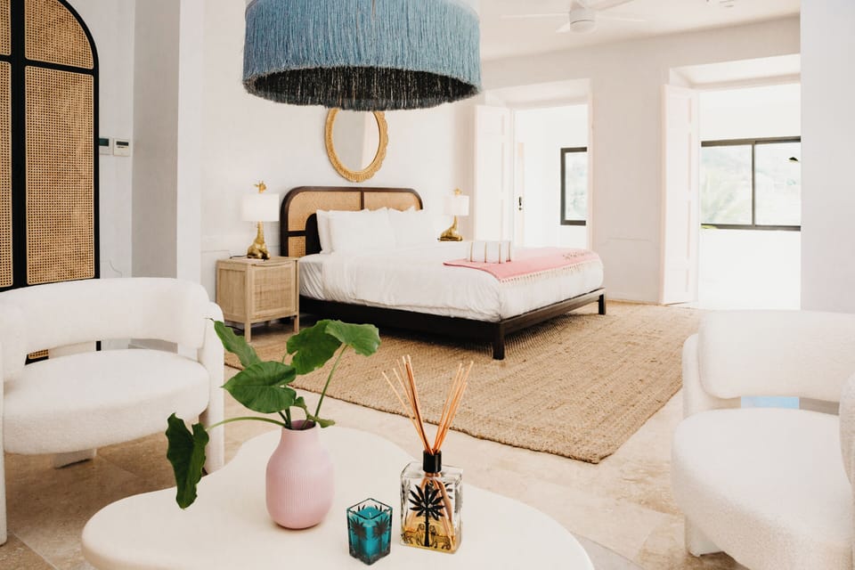 Luxury Room | In-room safe, individually decorated, individually furnished