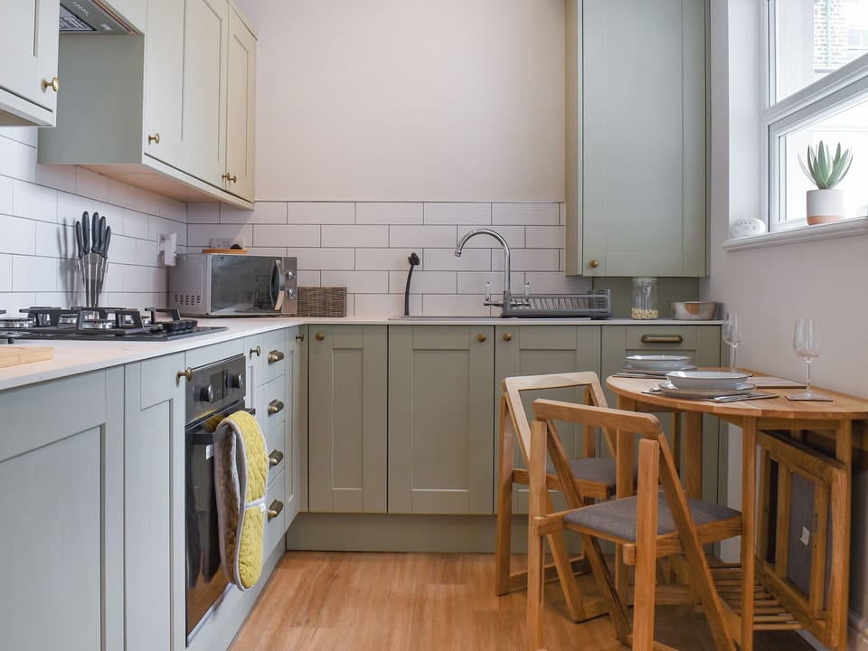 Kitchen | Cleveland Studio - Cleveland Terrace stays, Whitby