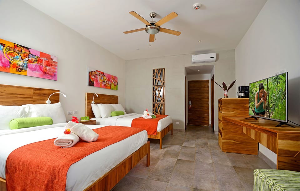 Down comforters, in-room safe