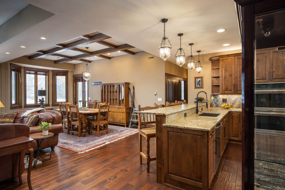 Dining area leads into the kitchen