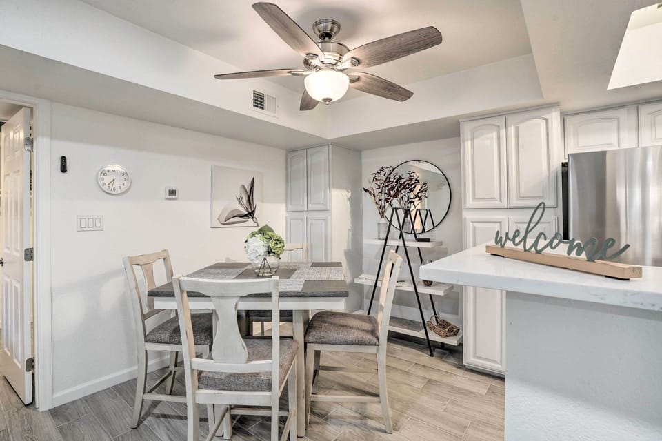 Dining Area | Dishware & Flatware Provided | Booster Seat Available