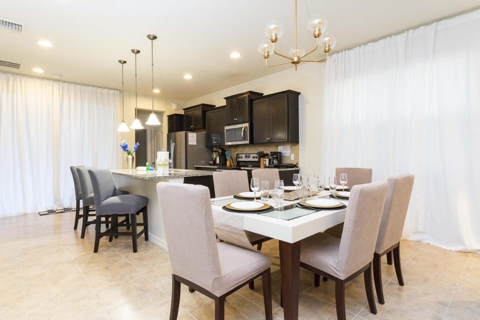 Dining Table for 6