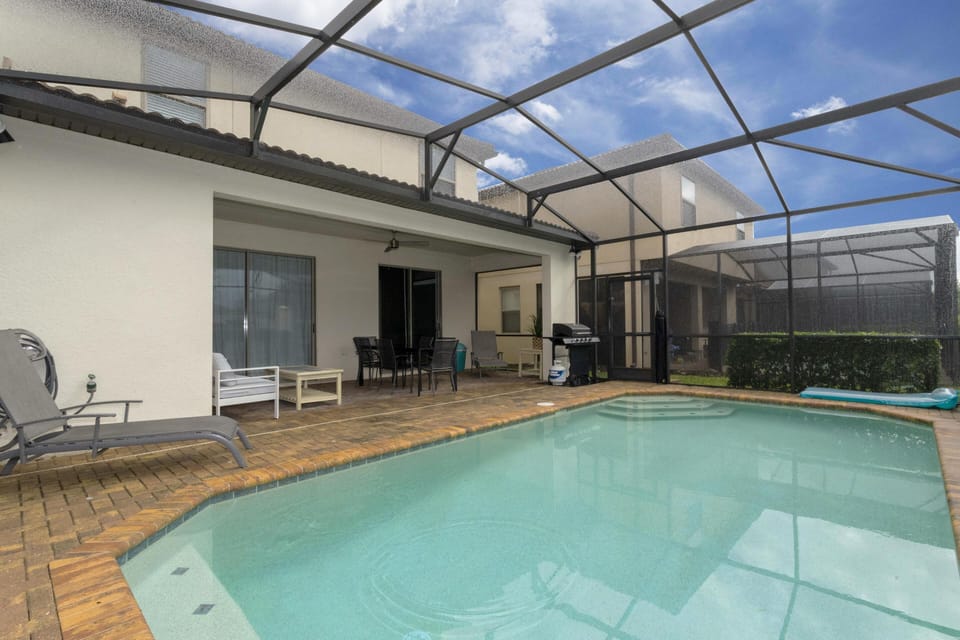 Private Pool