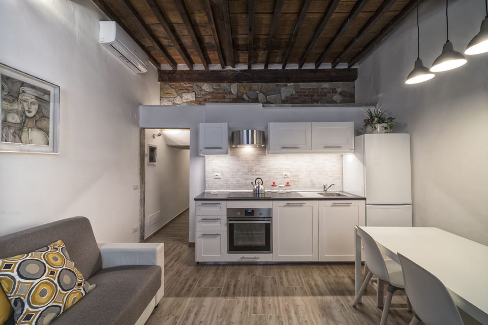 Apartment | Private kitchen | Full-size fridge, oven, stovetop, dishwasher
