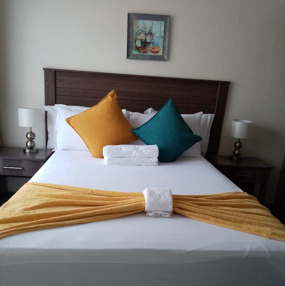 Standard Double Room | Iron/ironing board, WiFi (free)