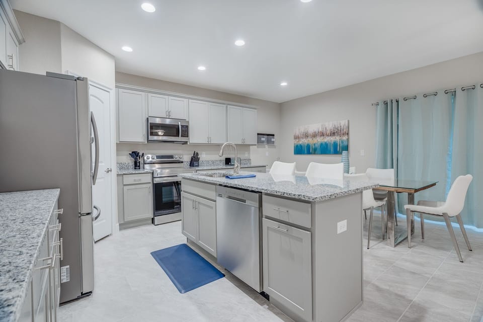 Fully Stocked Kitchen for all your cooking needs