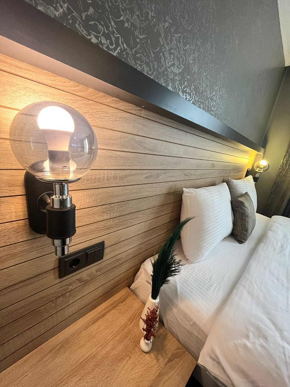 Standard Single Room | Egyptian cotton sheets, premium bedding, in-room safe, desk