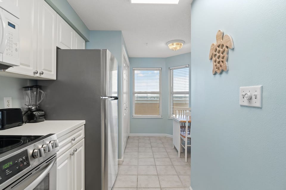 The Dinette Area in the Kitchen has views of the Santa Rosa Sound. 