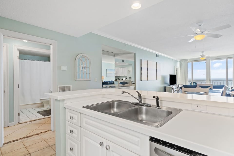 Sunset Cove boasts incredible views from every room. 