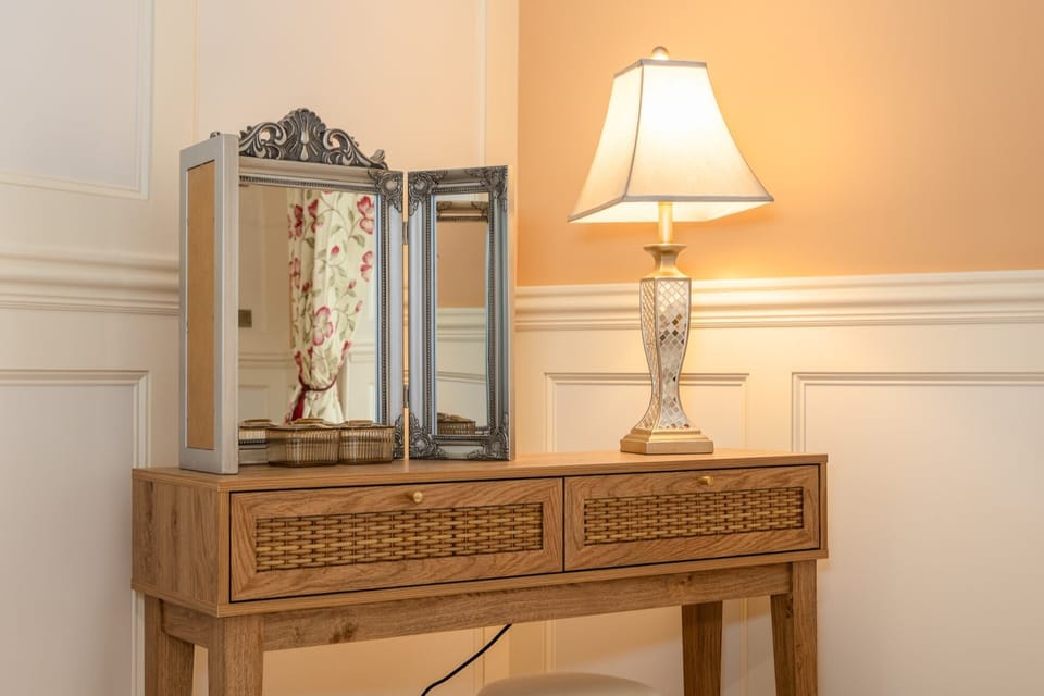 Superior Room, Garden View | Premium bedding, in-room safe, individually furnished, laptop workspace