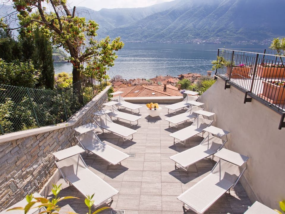 Communal sun lounge area