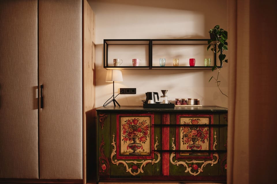 Comfort Studio Suite | Hypo-allergenic bedding, down comforters, minibar, in-room safe