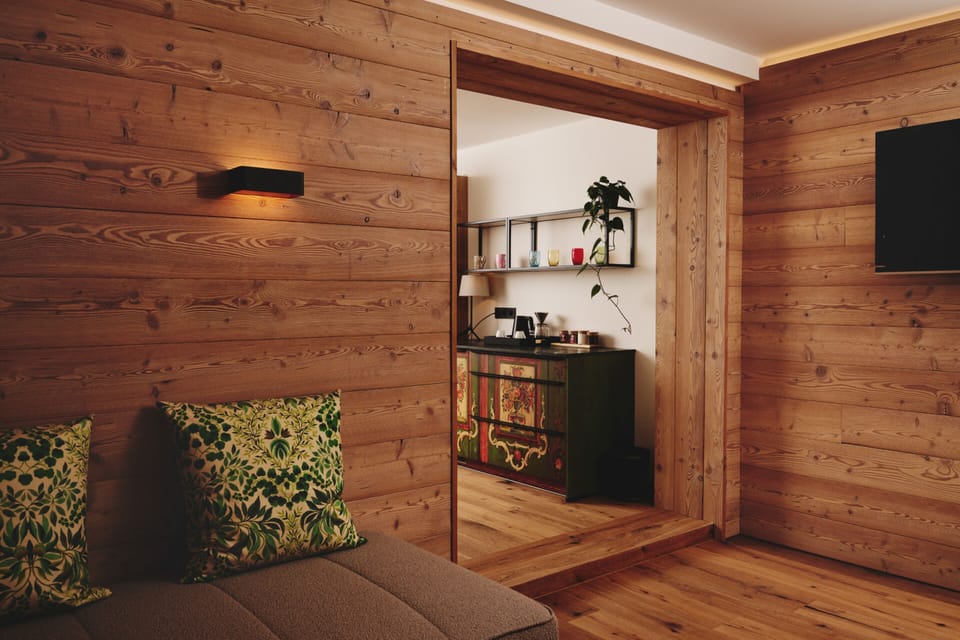 Comfort Studio Suite | Hypo-allergenic bedding, down comforters, minibar, in-room safe