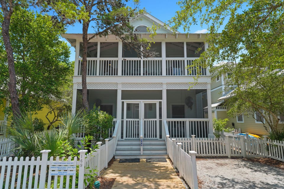 WELCOME TO LOLO'S PATIENCE PAID OFF IN SEASIDE, FL!