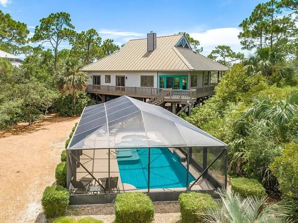 Welcome to Saltwater Charlie's!