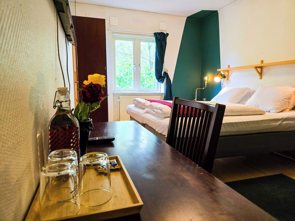 Family Quadruple Room | Memory foam beds, desk, laptop workspace, soundproofing