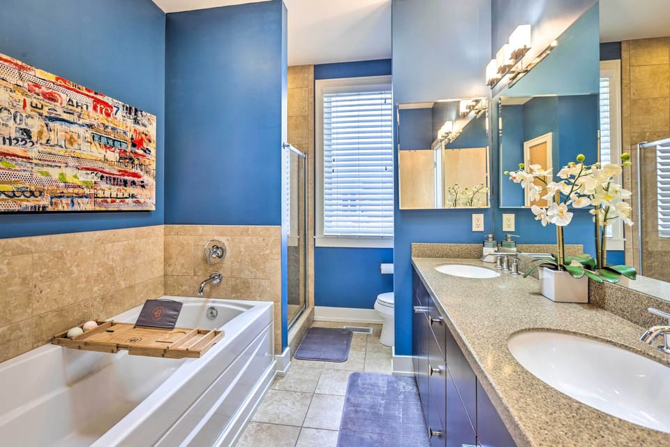 En-Suite Bathroom | Towels Provided | Complimentary Toiletries