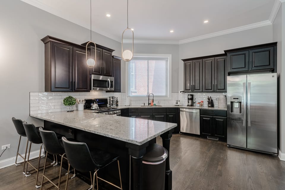 Large modern kitchen with all the amenities to make it feel like home