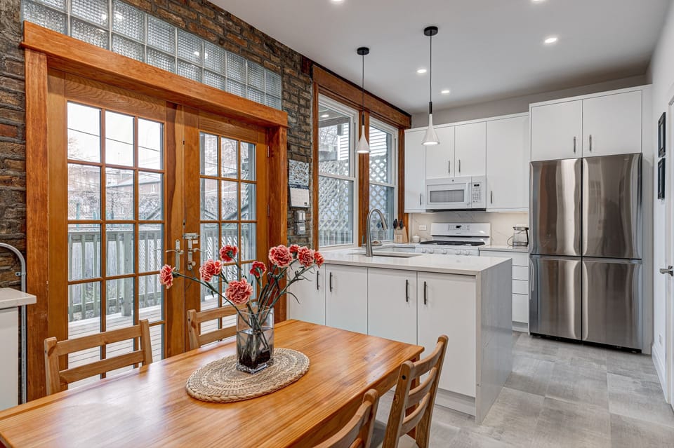 Hardwood, Flooring, Chair, Furniture, Room