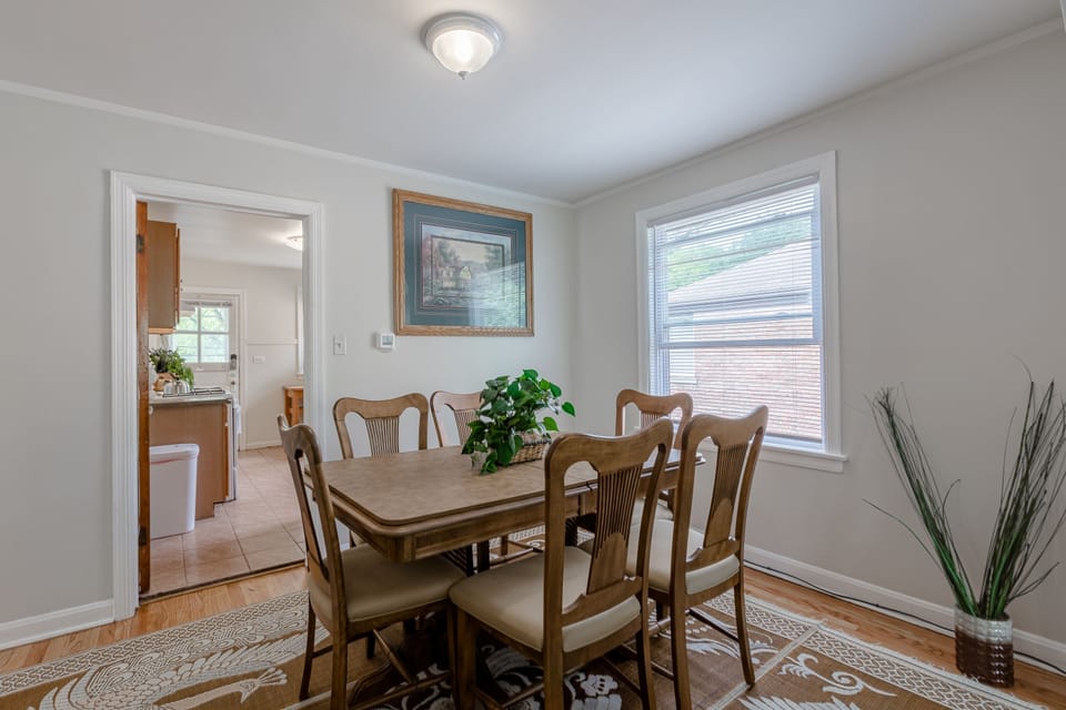 Large living and dining room for relaxing and sharing a meal