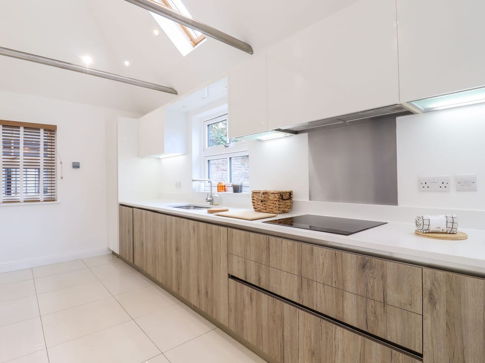 Fridge, dishwasher, electric kettle, toaster