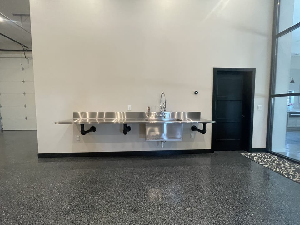 Fish cleaning station