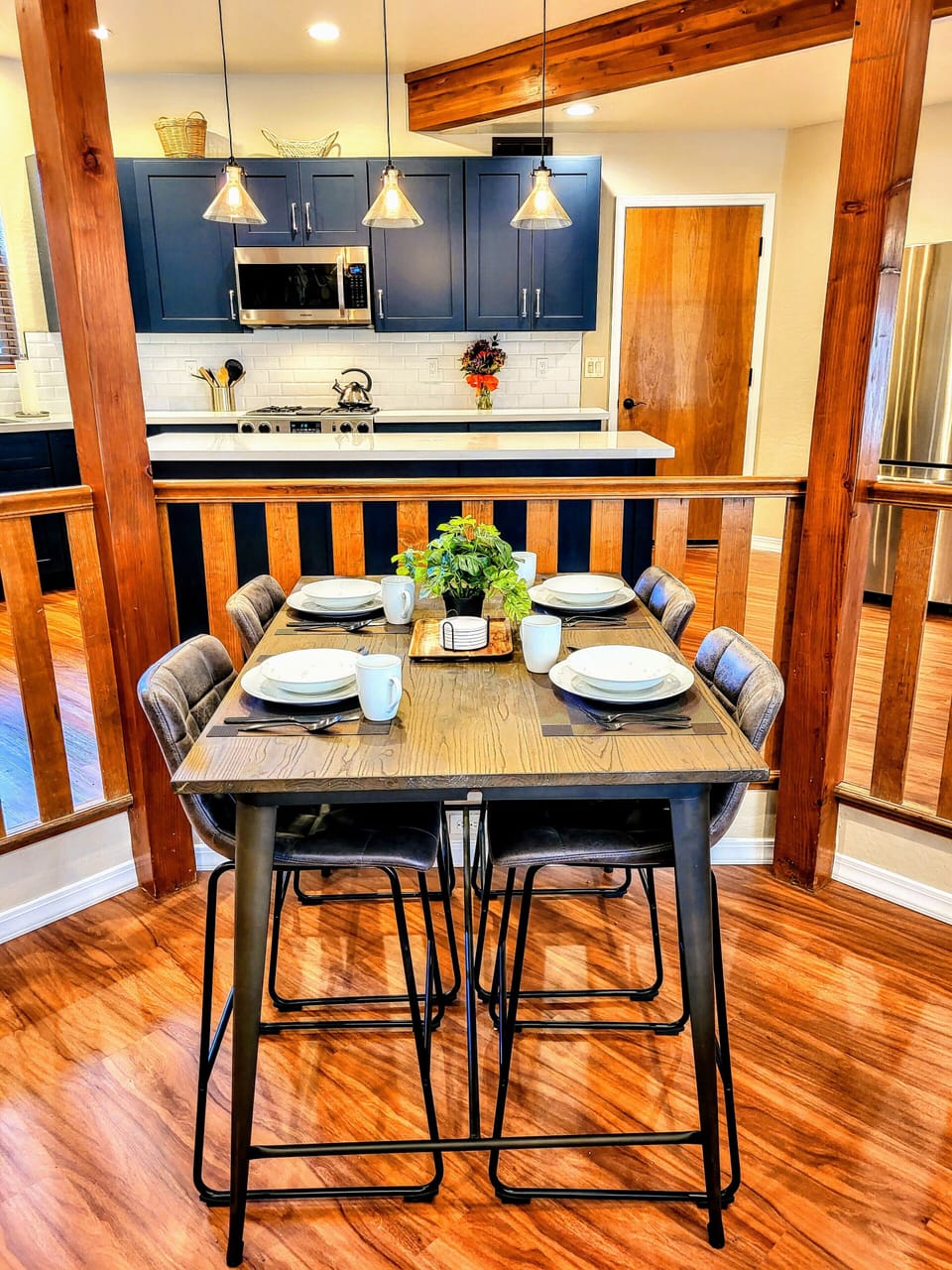 High top table seating for 4