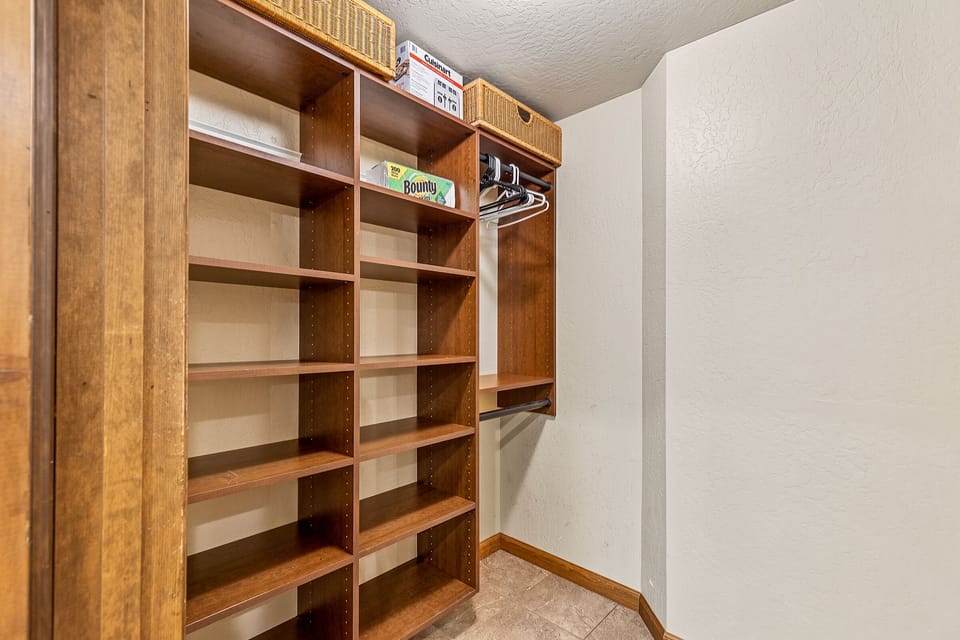 Large pantry right off the kitchen!