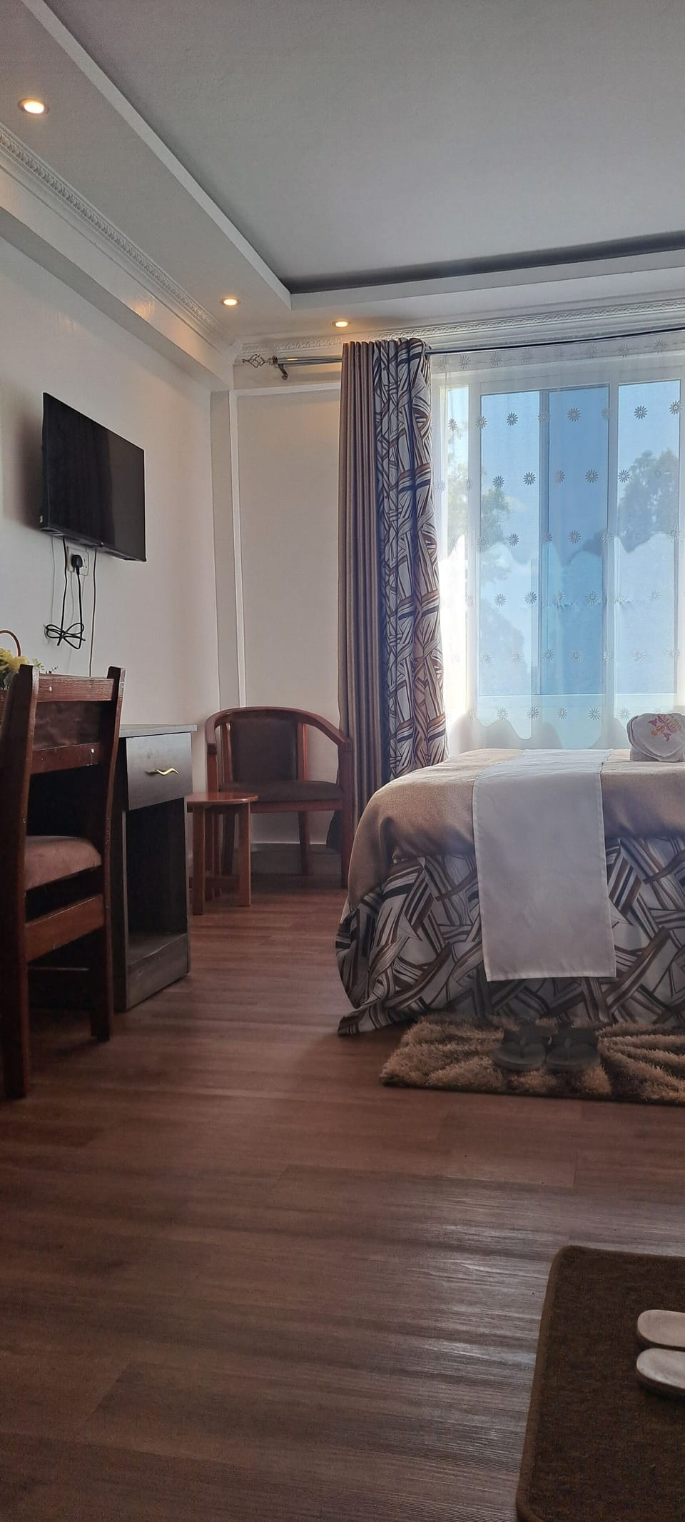 Deluxe Double Room Single Use | Desk, laptop workspace, iron/ironing board, free WiFi