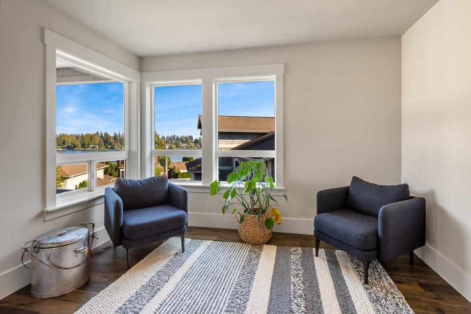 Lounge Near Kitchen