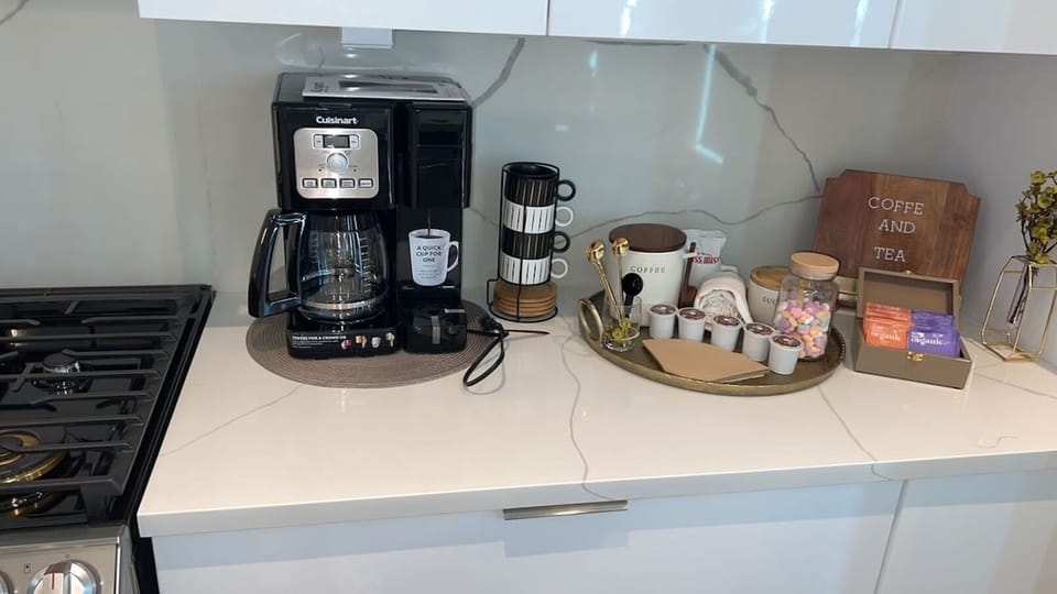 Coffee machine with creamer, sweetener, etc