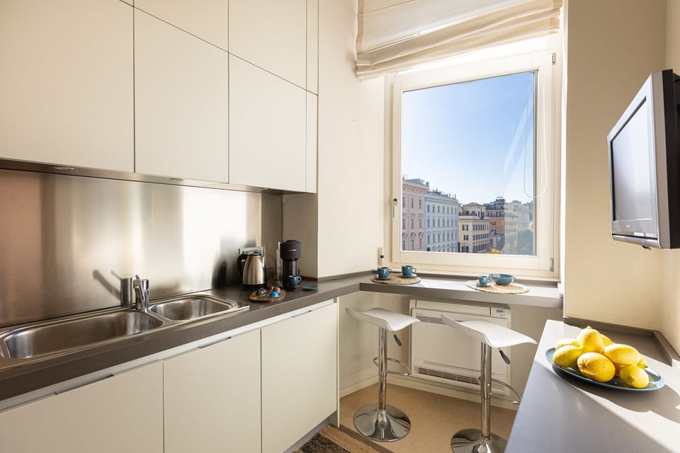 Full kitchen with view