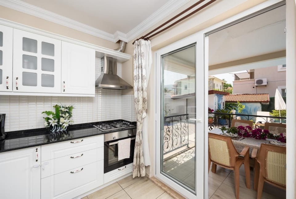 Equipped kitchen