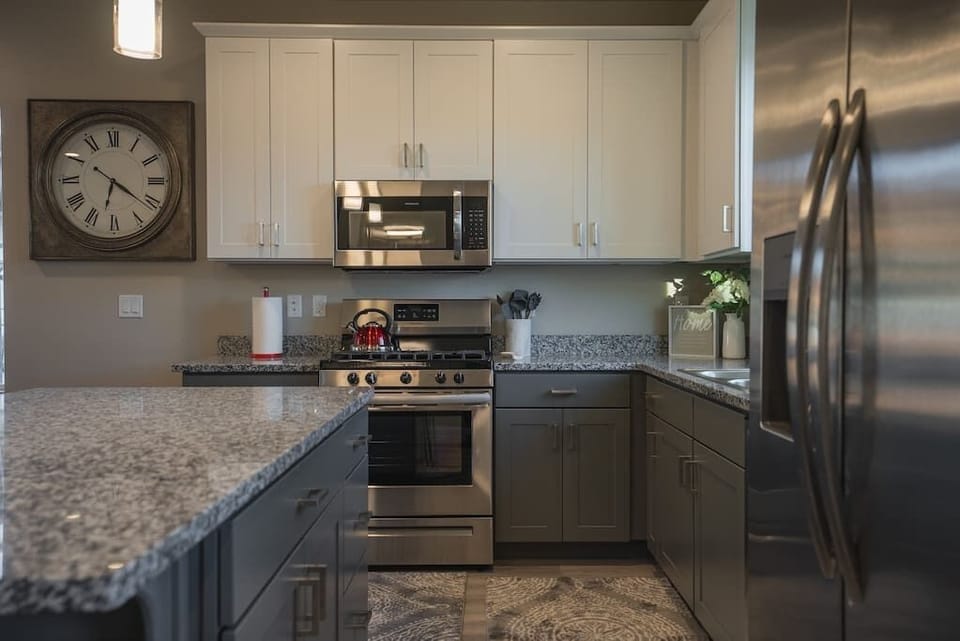 Kitchen (2)