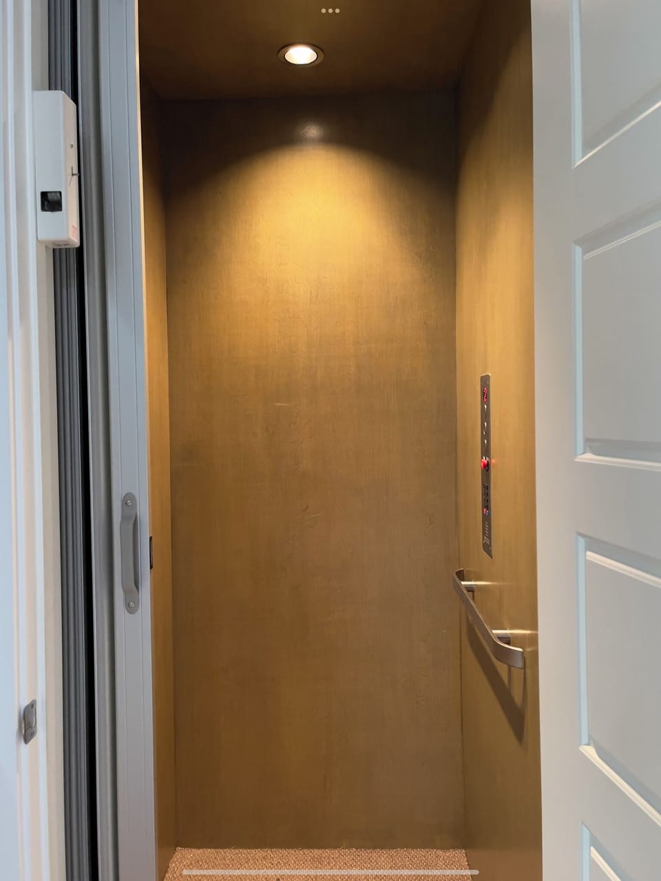 Elevator for handicap access, great to transport luggage and groceries 