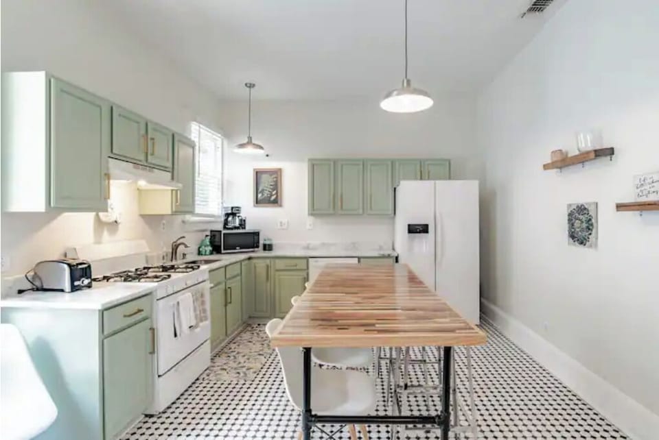 Super Large kitchen!  