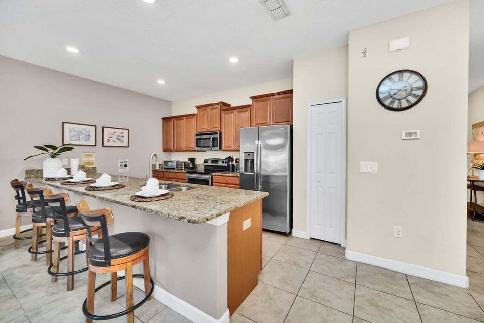 Cook and entertain in style!
