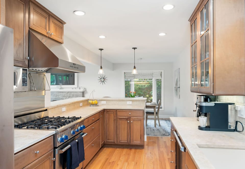 Fully Equipped Chef's Kitchen