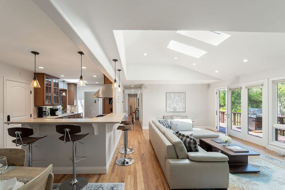 Living Room / Dining Area / Kitchen