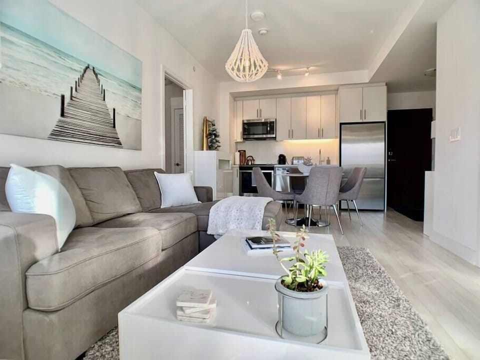 Bright open living space,, relax, dine, and feel at home in your cozy retreat