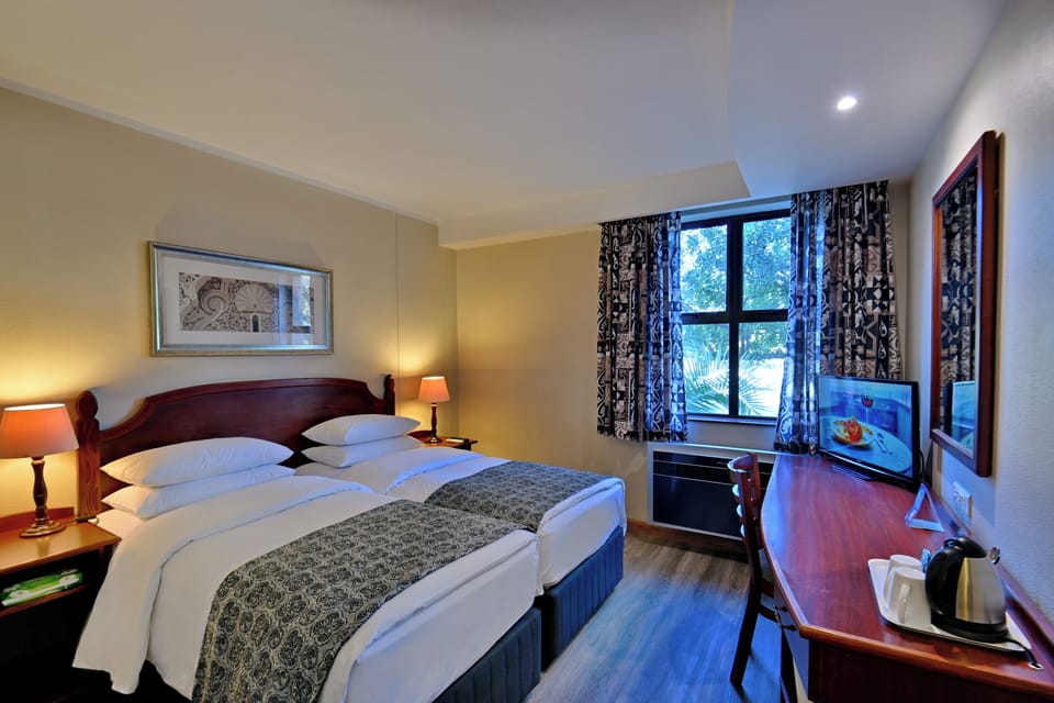 In-room safe, desk, blackout drapes, WiFi (free)