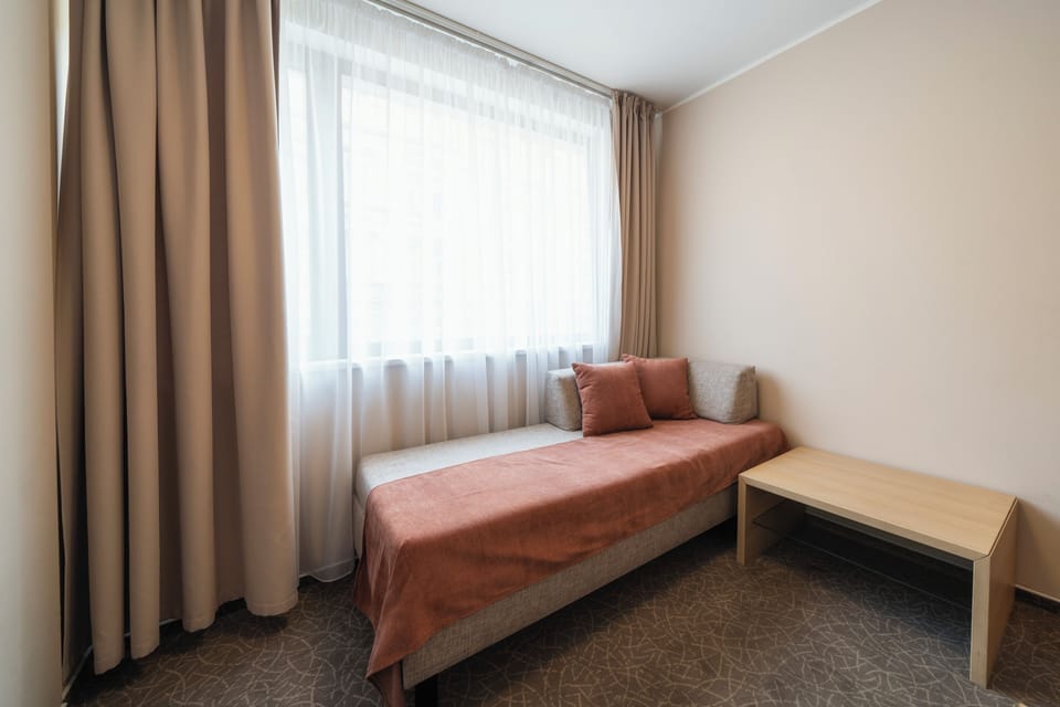 Superior Quadruple Room | Desk, laptop workspace, WiFi (free), bed sheets