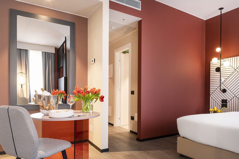Superior Room | In-room safe, desk, soundproofing, free WiFi