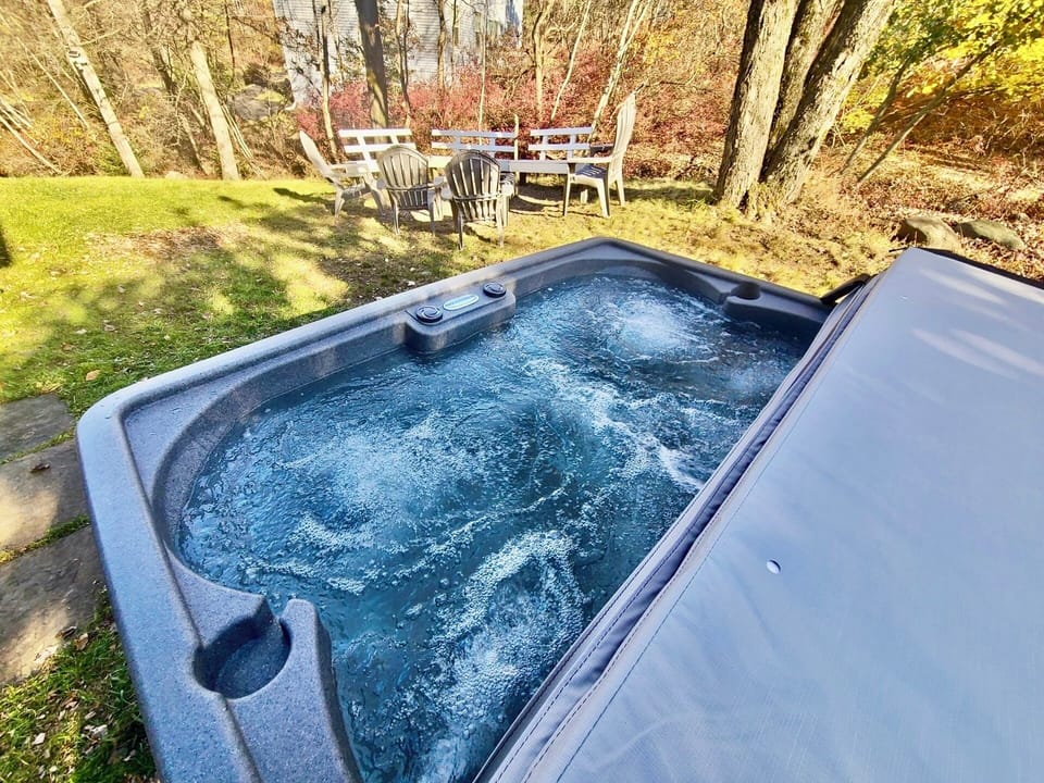 Hot tub (3)