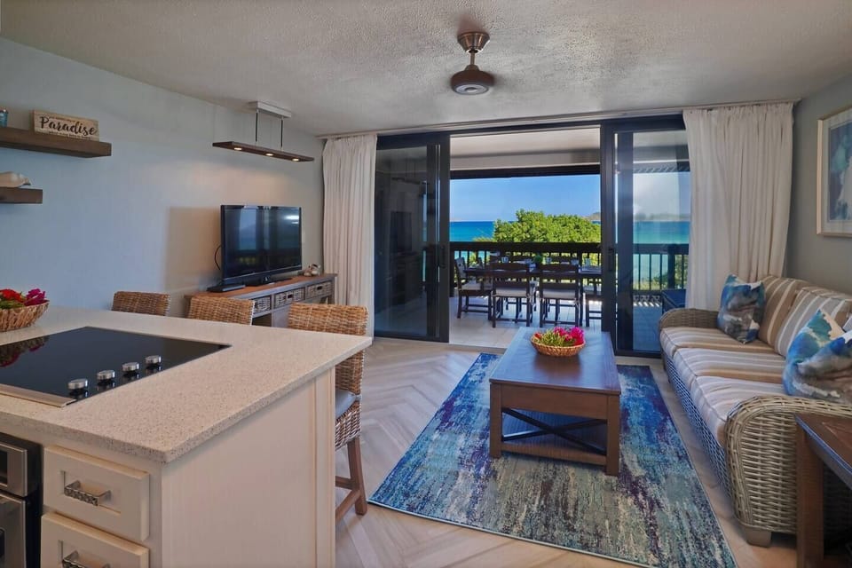 "Beautiful condo in the best location. Quiet when the beach gets loud."